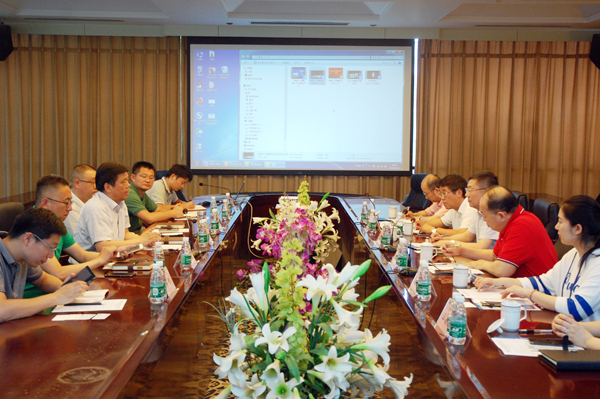 78985680a83a4be590791af955473b74