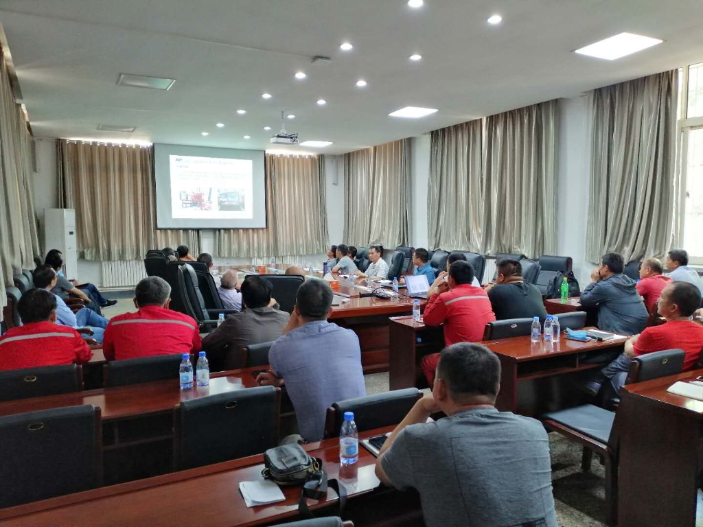 二机集团建井机及井口自动化新技术引关注