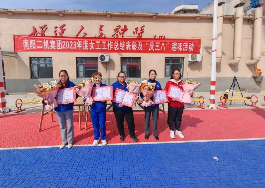 3a06b6654a7a4e819d8088024471a090