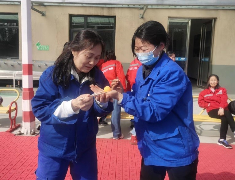 4ba34ce30abb4e3bbc550c1beeb6865a