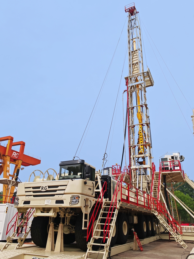 51678bc23e444526936cb7d5a7ae08fe